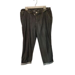 NWOT Baccini Belted Denim Crop Pants, size 12, 5 pocket jeans, cuffed hem.